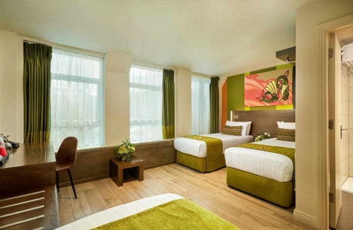 Triple Room